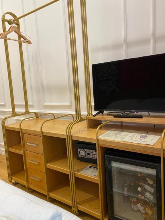 Crown Boutique Hotel دراس المظهر الخارجي الصورة
