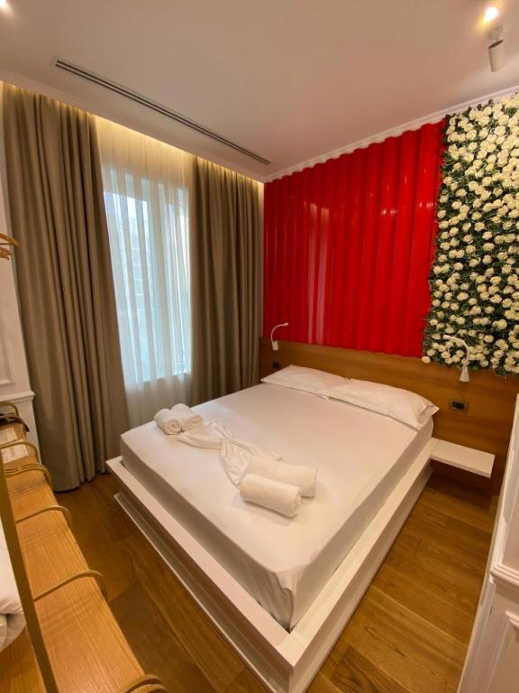Crown Boutique Hotel دراس المظهر الخارجي الصورة