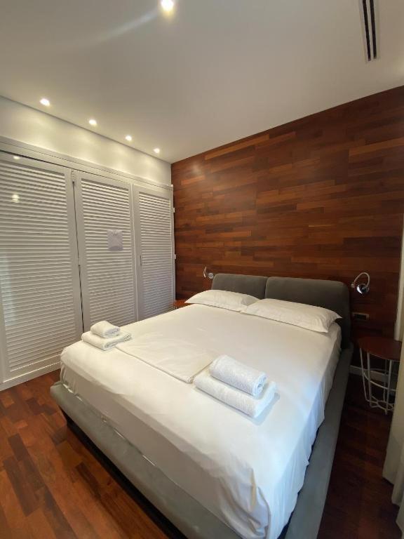 Crown Boutique Hotel دراس المظهر الخارجي الصورة